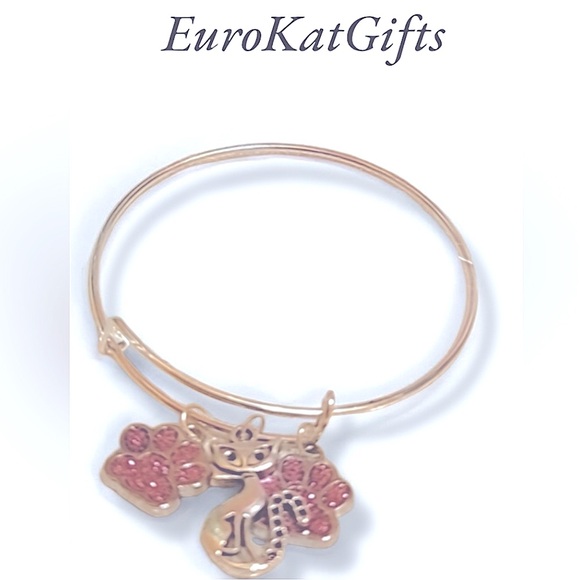 Hand Crafted Silver Bangle Charm Bracelet Kitty Cat Paw Pink Glitter Charms NEW - Picture 4 of 4